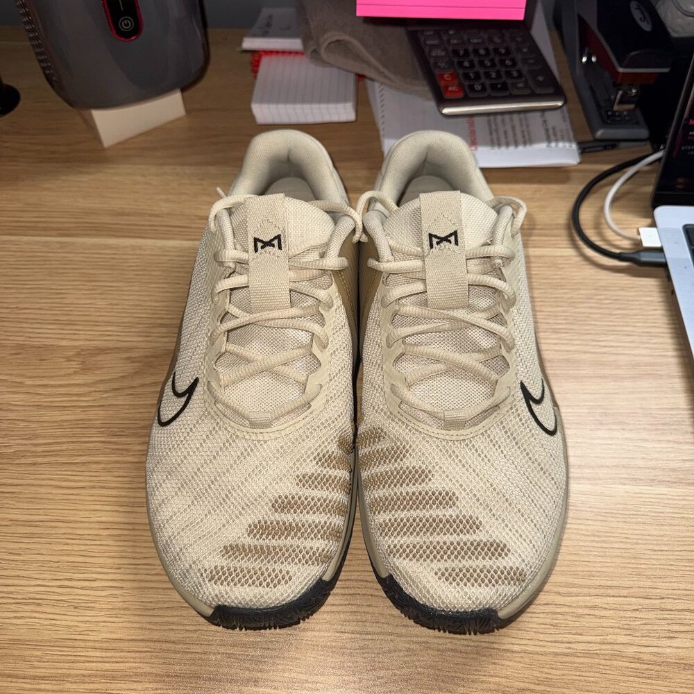 Nike Metcon 9 Light Khaki DZ2617-200 Men's Size 8.5 Shoes - No box